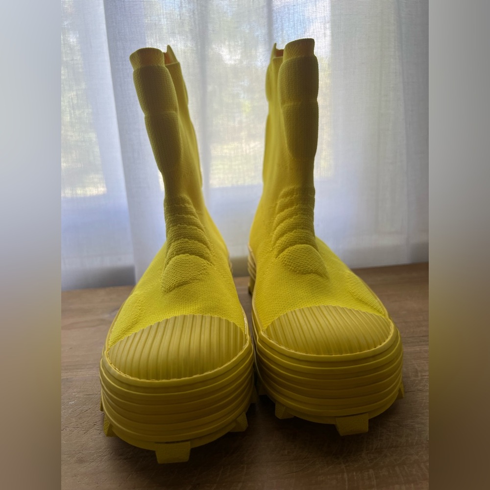 Camperlab TRAKTORI Unisex Boot in Yellow Size 36 New - Picture 2 of 10